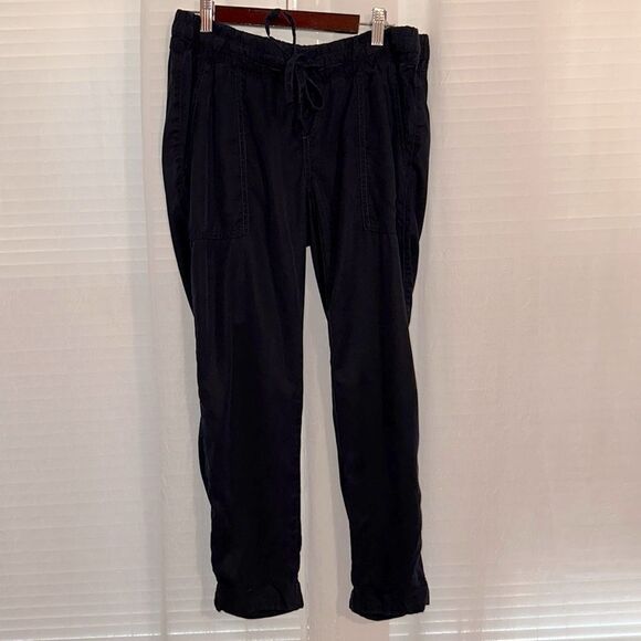 A PEA IN THE POD S Navy Crop Cuffed Lightweight Lyocell Cargo Pants - Picture 2 of 13